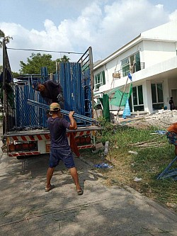 งานรับซื้อนั่งร้าน
